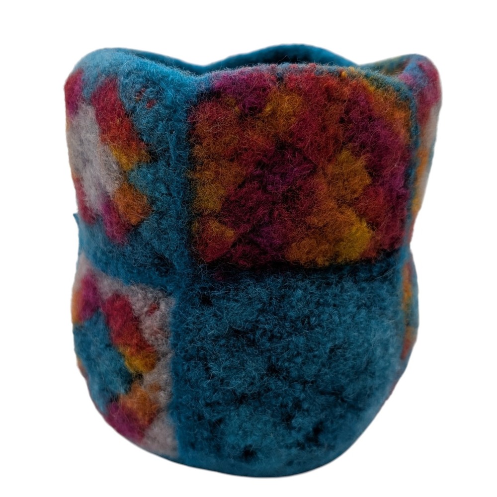 Vintage Handmade Felted Basket Crocheted Turquoise Round Granny Square Wool‎